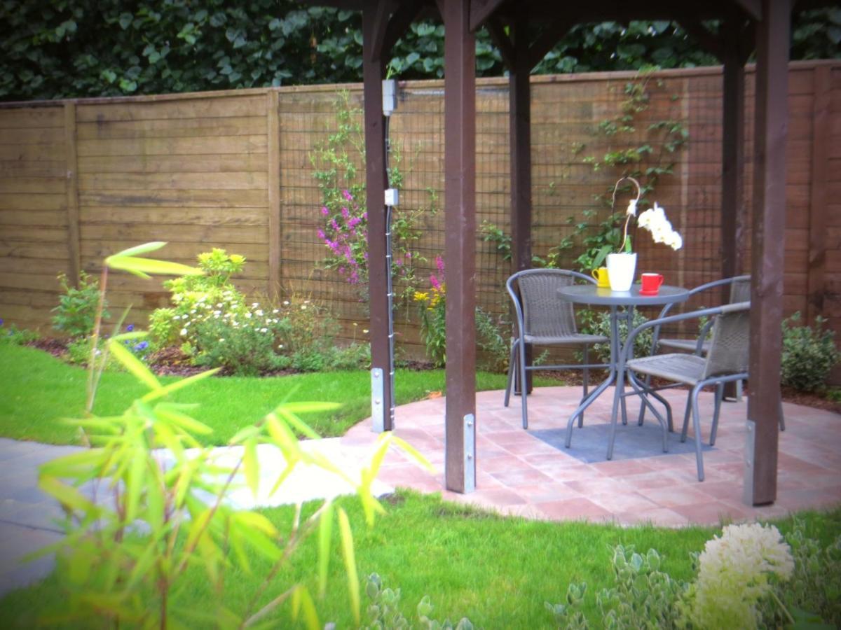 Bed And Breakfast Mentari Gand Esterno foto